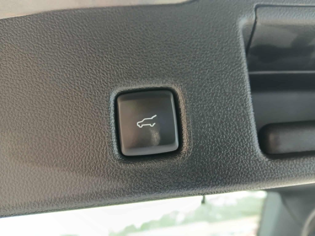 Used 2024 Ford Escape Active FWD image 17