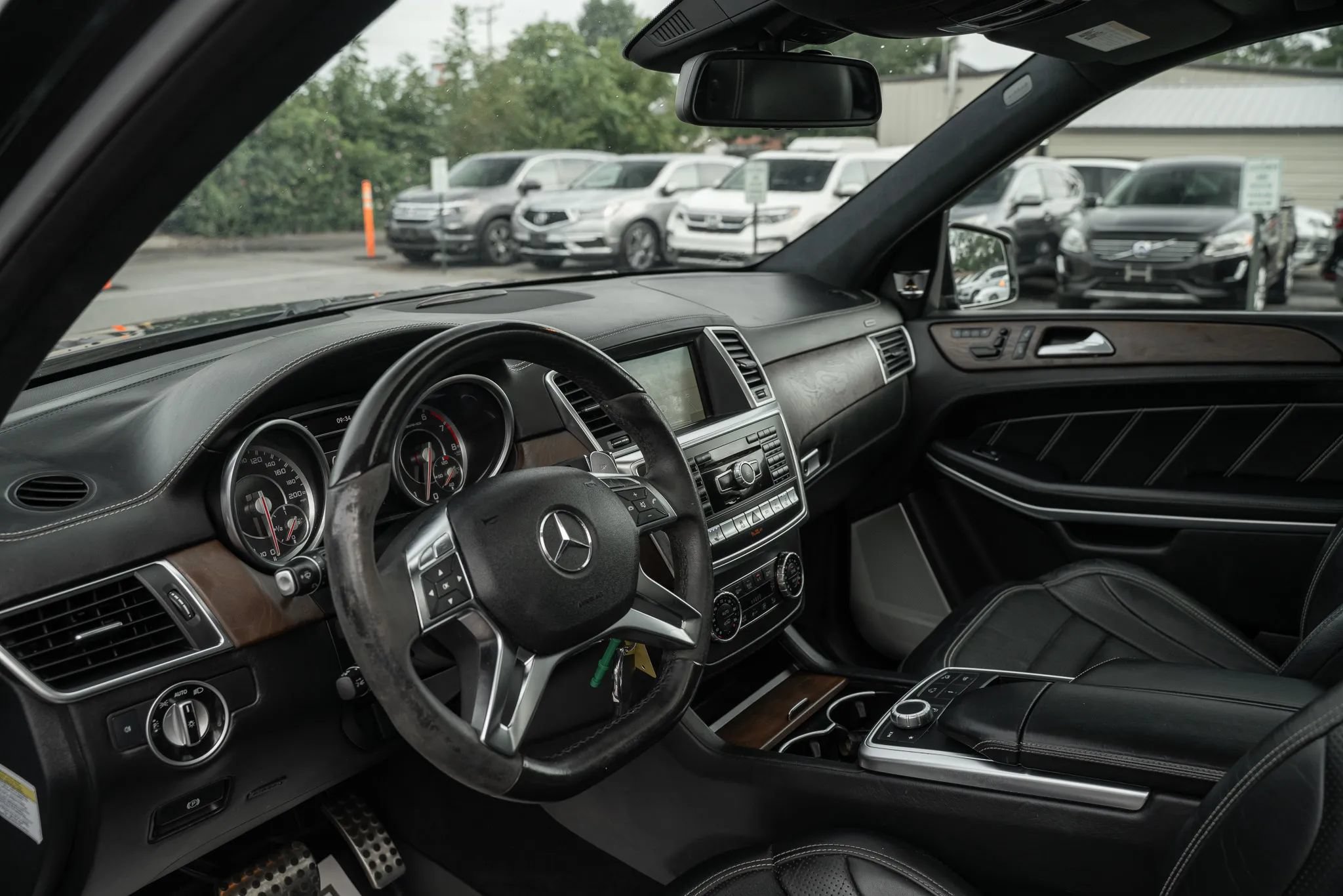 Used 2013 Mercedes-Benz GL 63 AMG 4MATIC image 6
