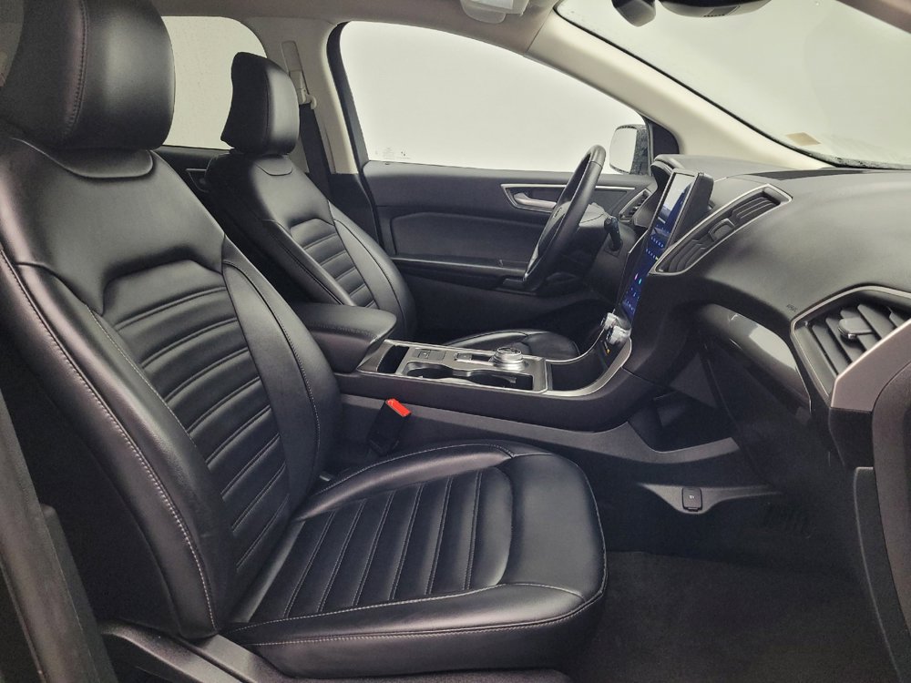 Used 2024 Ford Edge SEL image 21