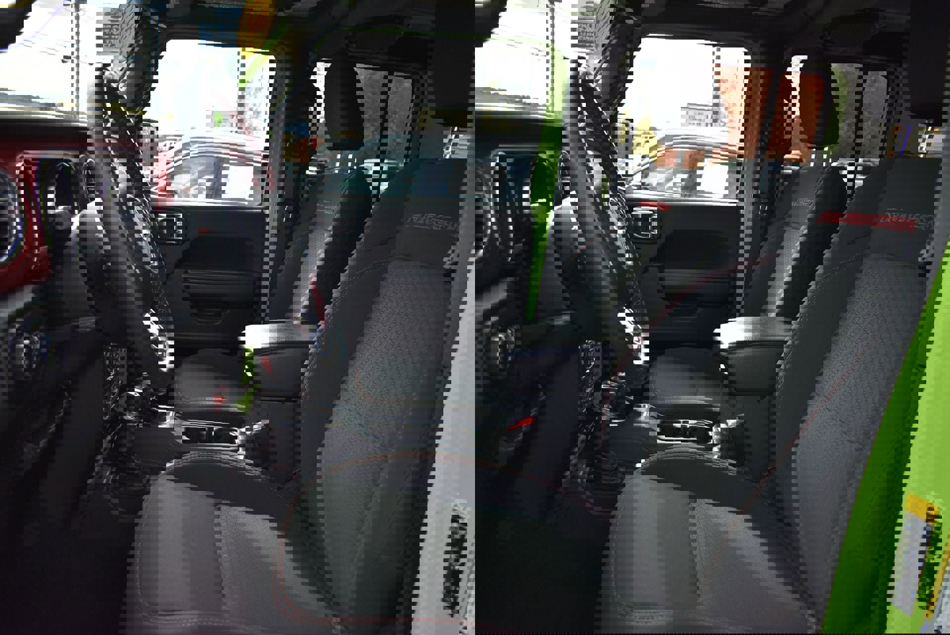 Used 2021 Jeep Wrangler Unlimited Rubicon w/ Dual Top Group image 13