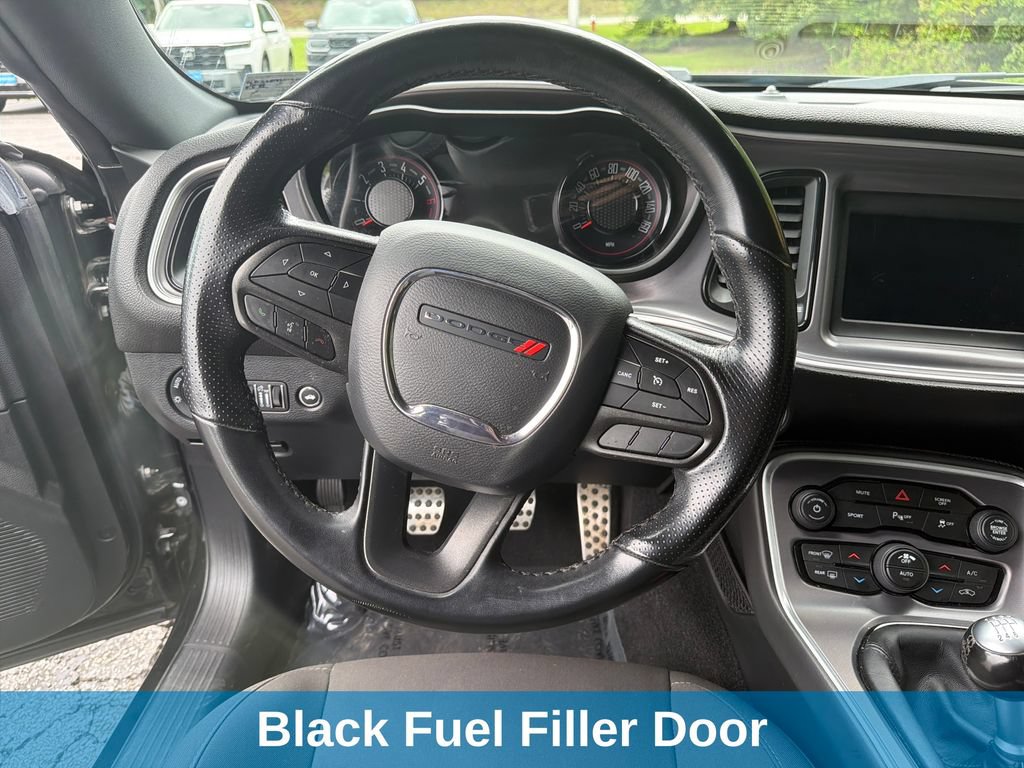 Used 2020 Dodge Challenger R/T w/ Blacktop Package RWD image 28