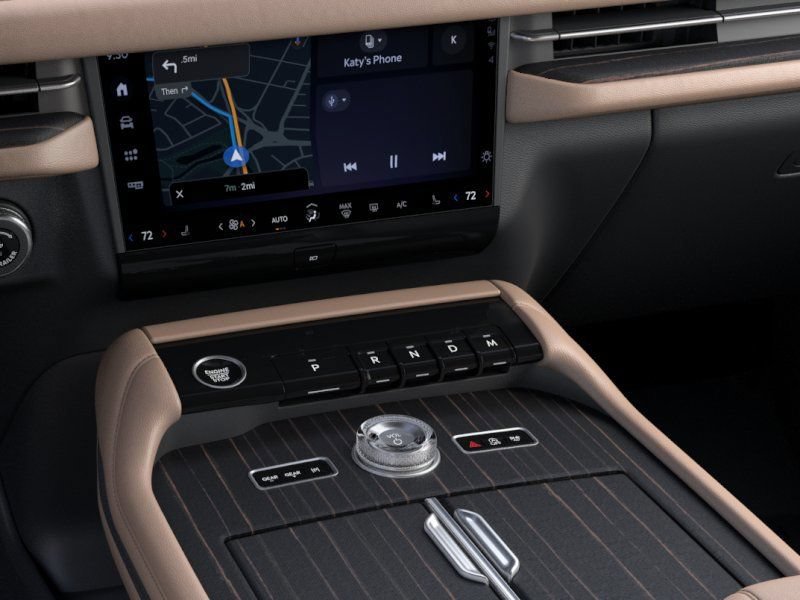 New 2025 Lincoln Navigator L Black Label AWD/4WD image 16