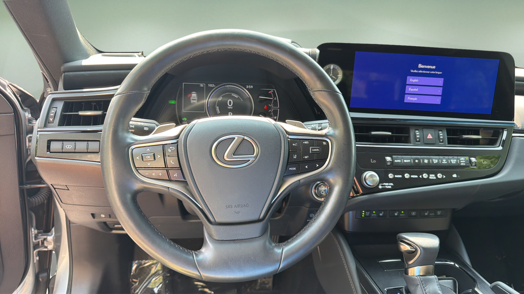 Used 2024 Lexus ES 300h w/ Premium Package FWD image 26