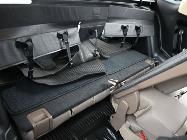 Used 2023 Lexus GX 460 Premium w/ Premium Package image 23