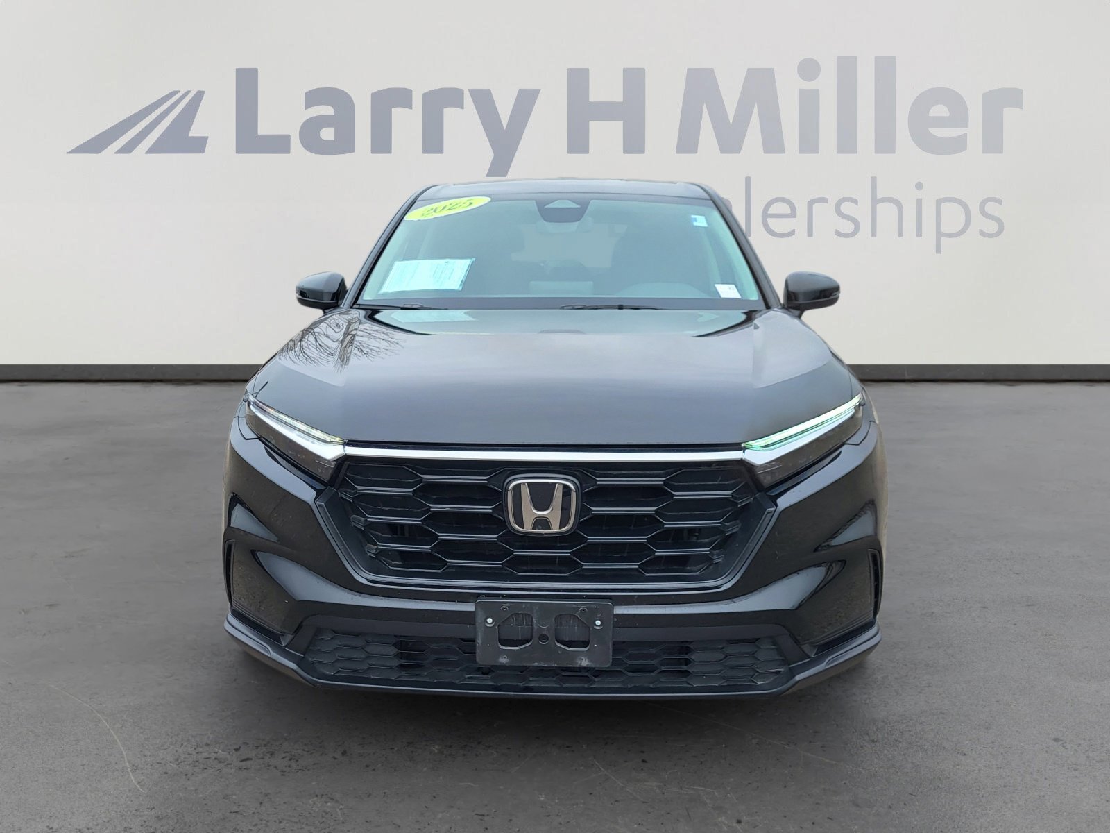Used 2025 Honda CR-V LX image 8