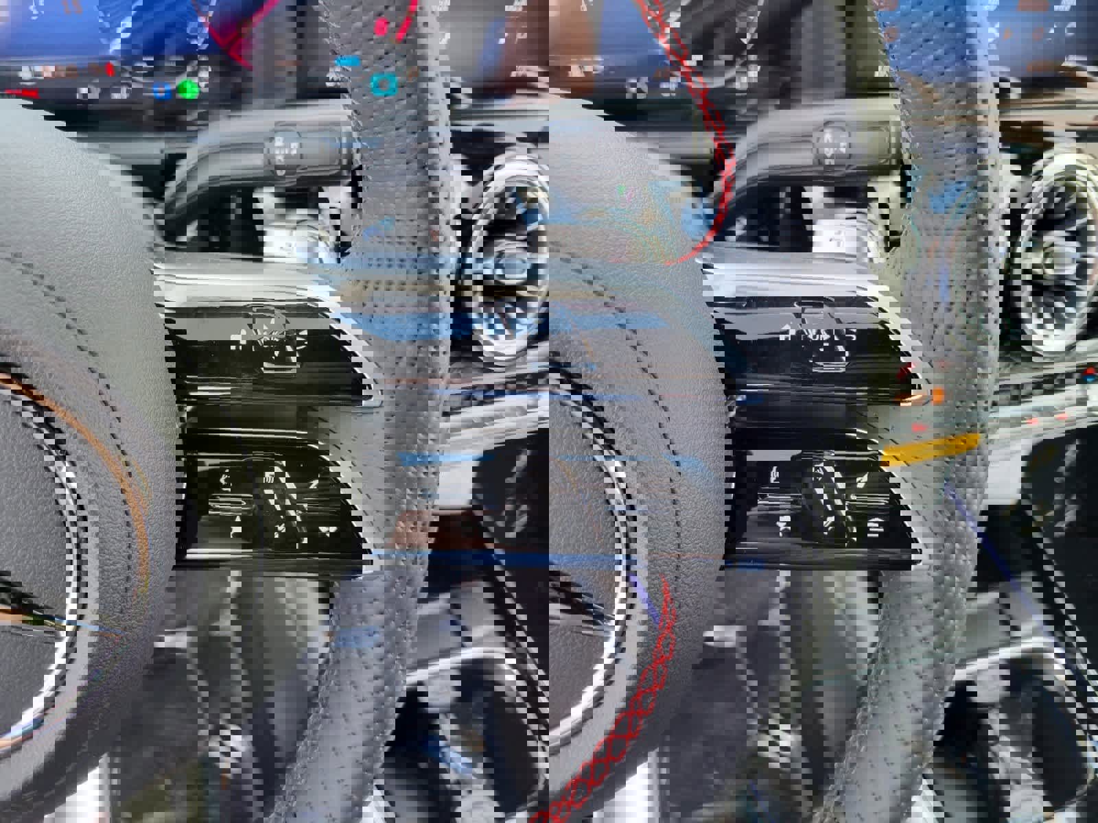 New 2025 Mercedes-Benz GLA 250 image 18