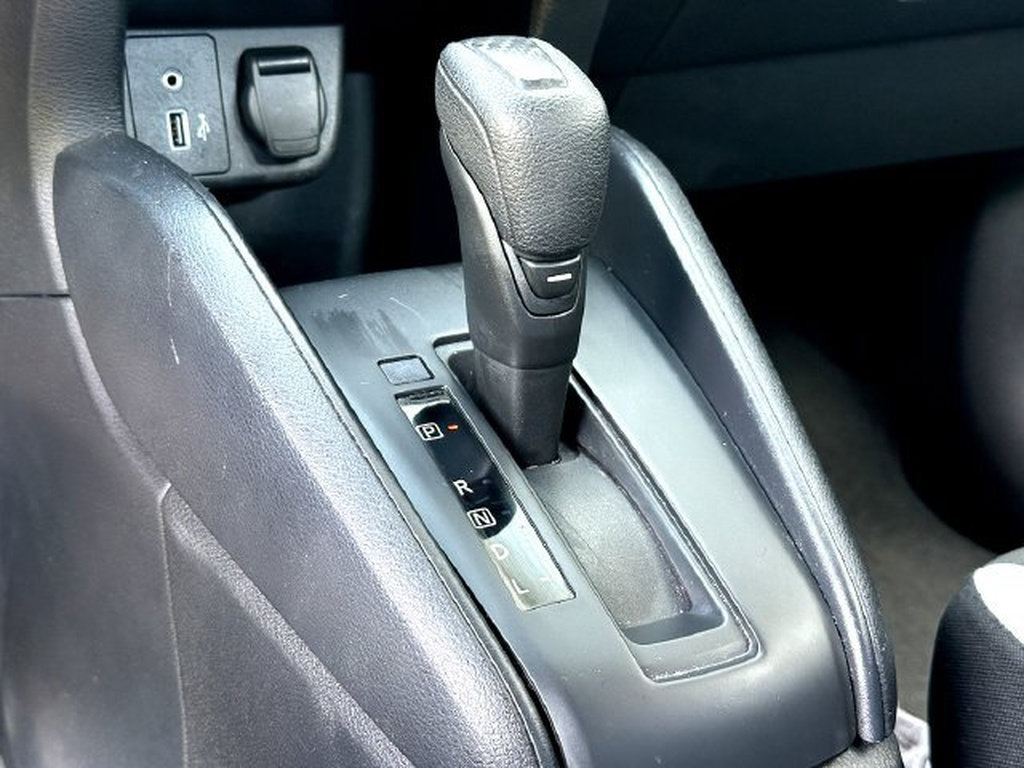 Used 2025 Nissan Versa S FWD image 16
