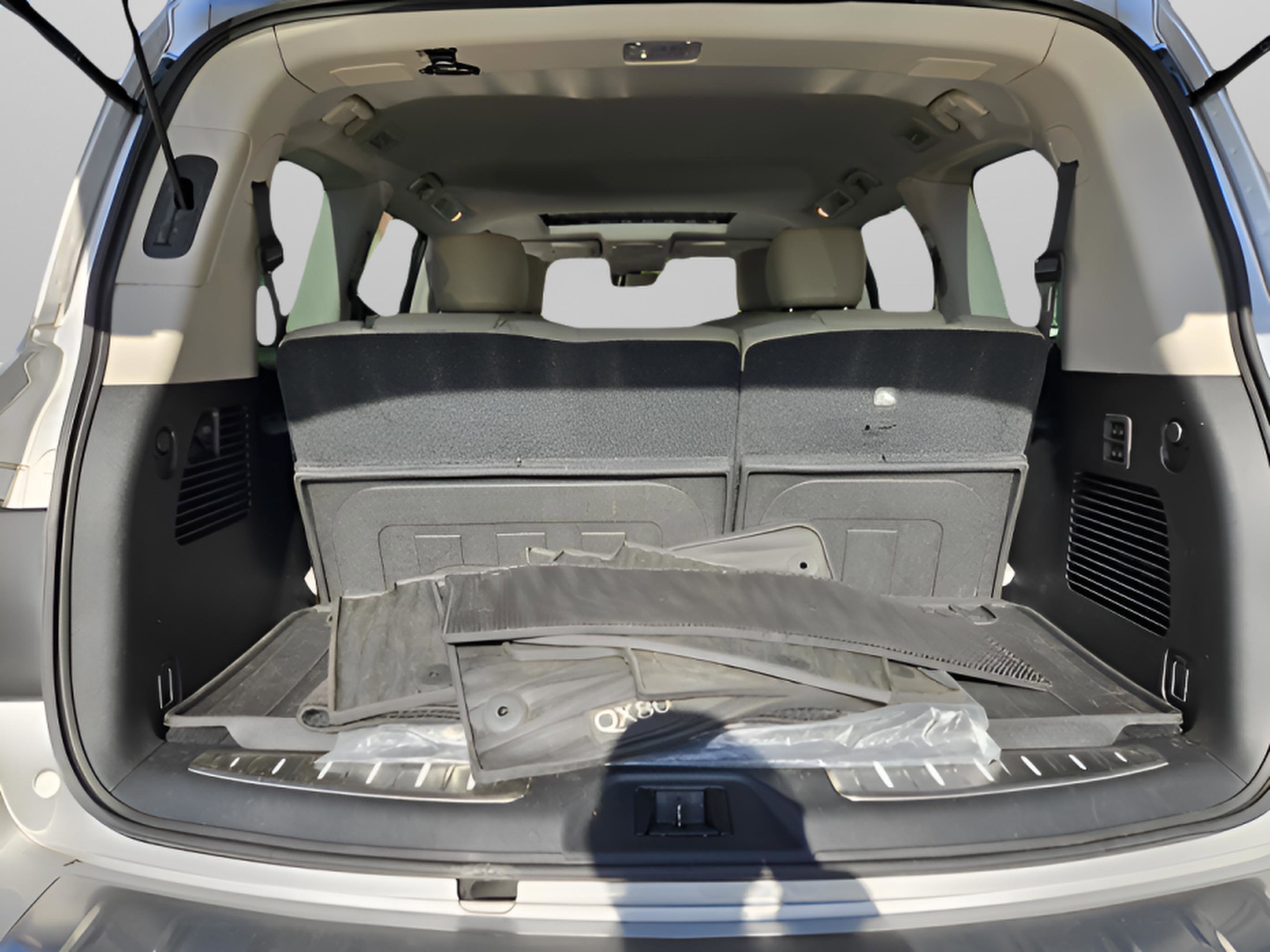 Used 2023 INFINITI QX80 Premium Select w/ All-Season Package image 57