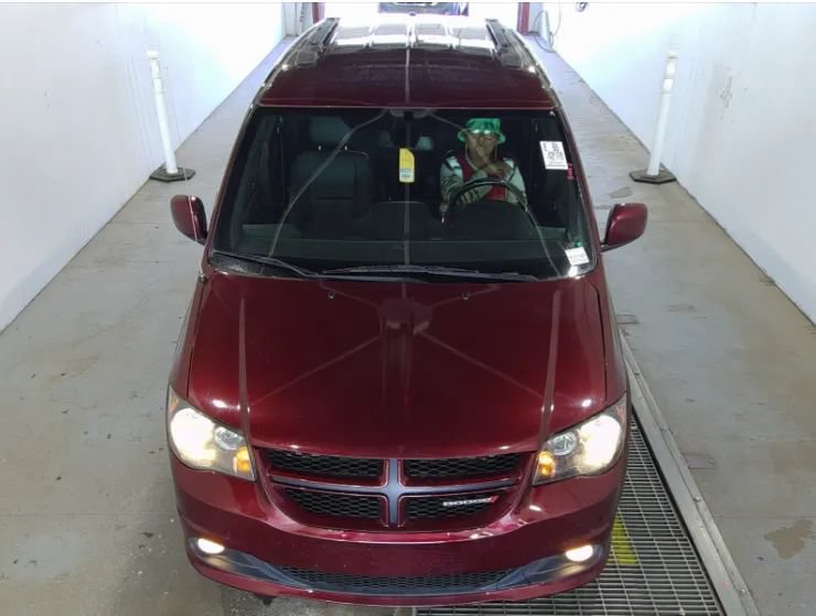 Used 2018 Dodge Grand Caravan GT FWD image 4