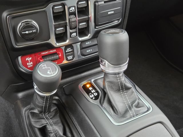New 2026 Jeep Gladiator Rubicon w/ Whitecap Package AWD/4WD image 16