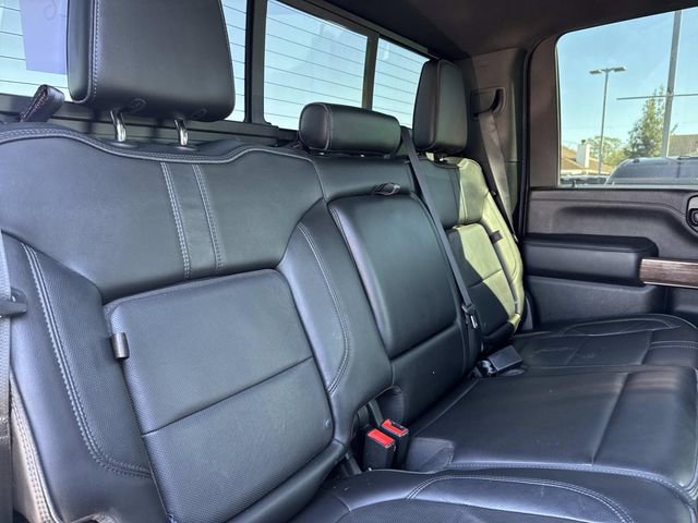 Used 2020 Chevrolet Silverado 2500 High Country w/ Technology Package image 12