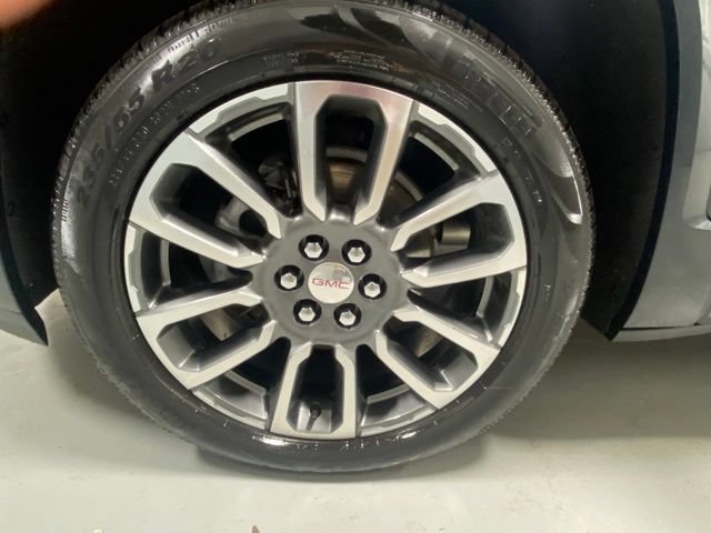 Used 2022 GMC Acadia Denali w/ Denali Ultimate Package AWD/4WD image 5