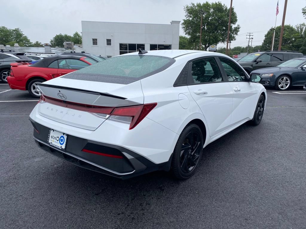 New 2026 Hyundai Elantra Sport FWD image 4