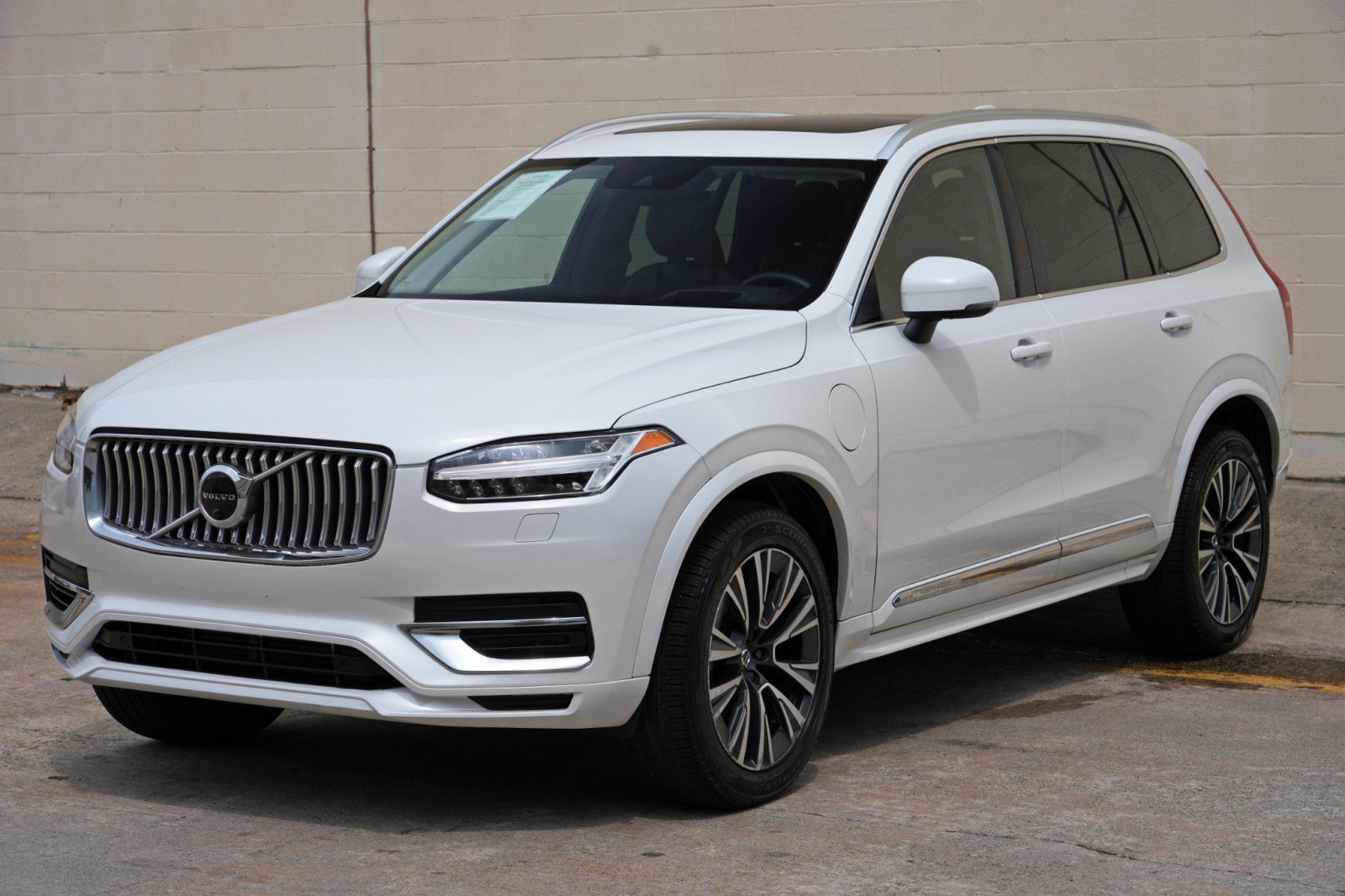Used 2021 Volvo XC90 T8 Inscription Expression w/ Advanced Package AWD/4WD image 49