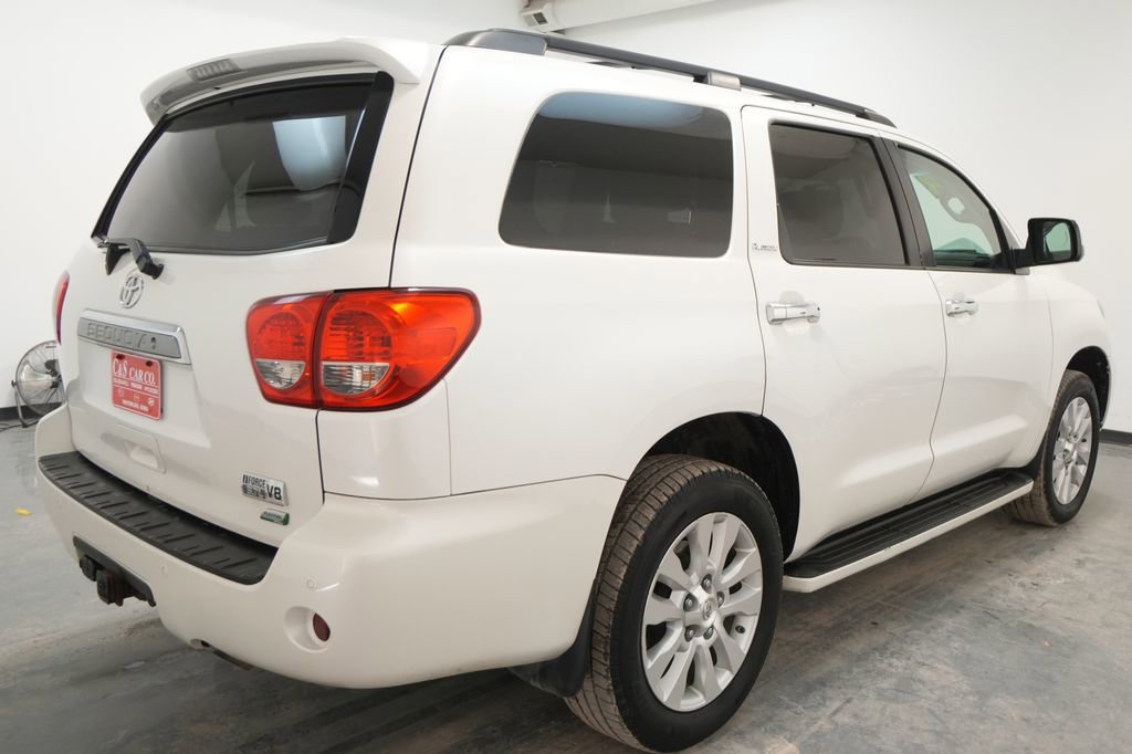 Used 2013 Toyota Sequoia Platinum image 7