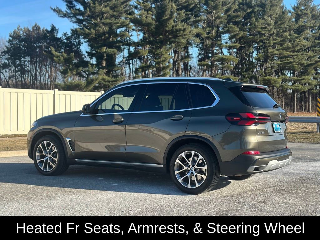 Certified 2024 BMW X5 xDrive40i w/ Premium Package image 5