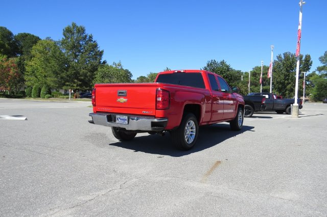 Used 2019 Chevrolet Silverado 1500 LT w/ All Star Edition AWD/4WD image 3