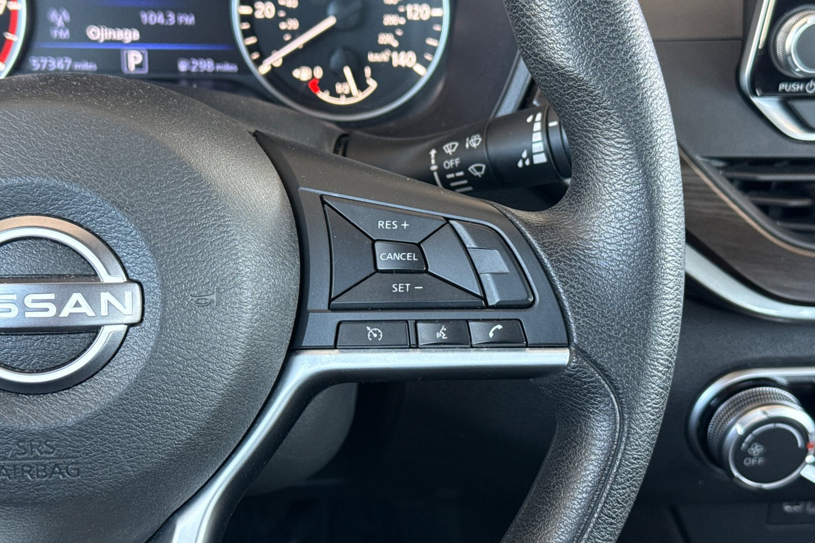 Certified 2024 Nissan Altima 2.5 SV FWD image 30