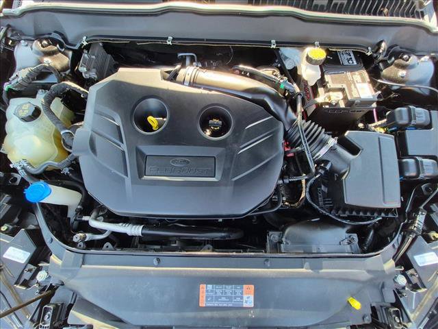 Used 2020 Ford Fusion Titanium AWD/4WD image 23