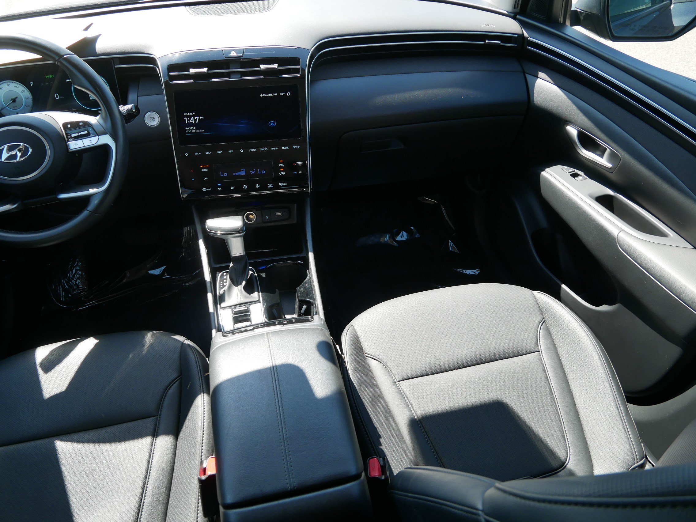 Used 2024 Hyundai Tucson SEL w/ Convenience Package AWD/4WD image 12