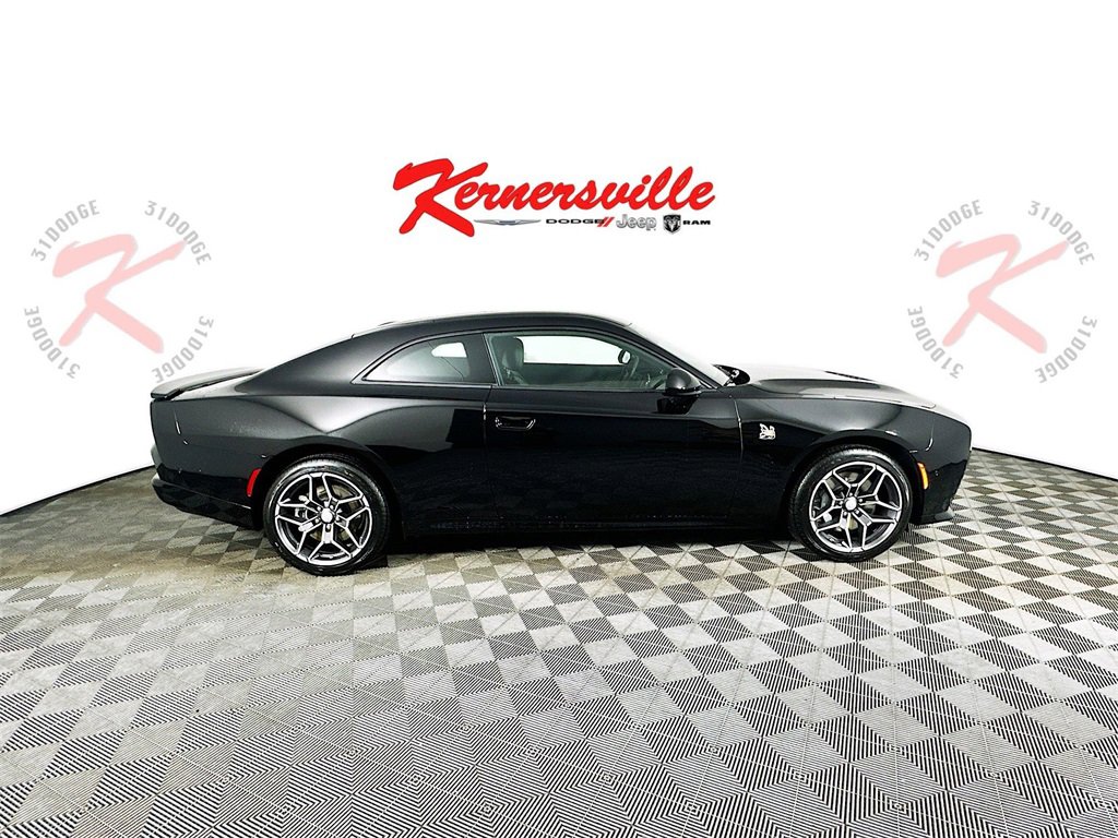 New 2026 Dodge Charger Daytona Scat Pack image 8