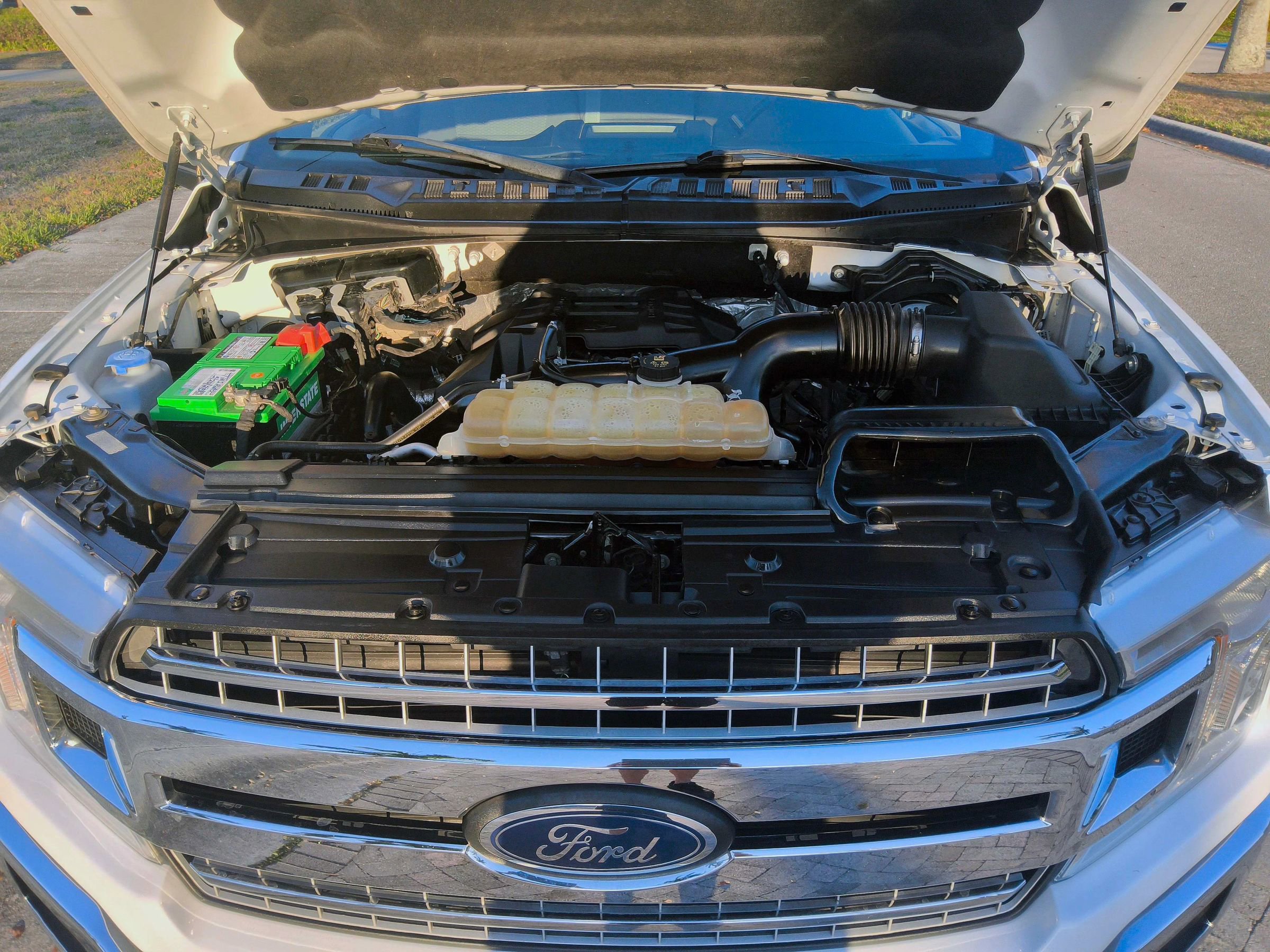 Used 2018 Ford F150 XLT w/ XTR Package image 36