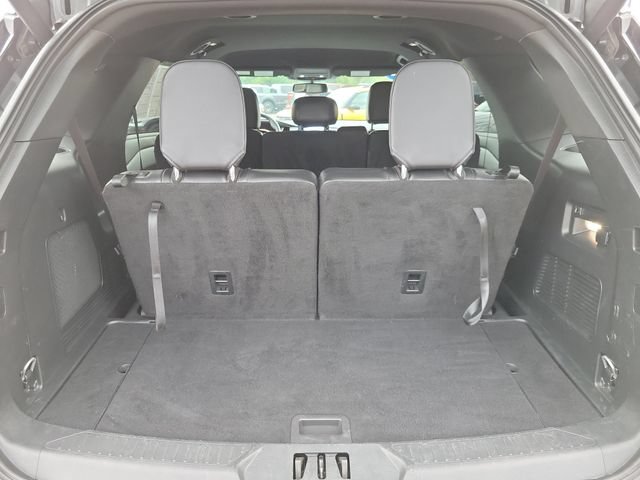 Certified 2024 Ford Explorer ST-Line w/ Class IV Trailer Tow Package AWD/4WD image 29