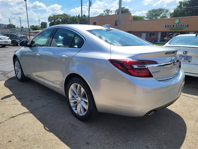 Used 2016 Buick Regal FWD image 5