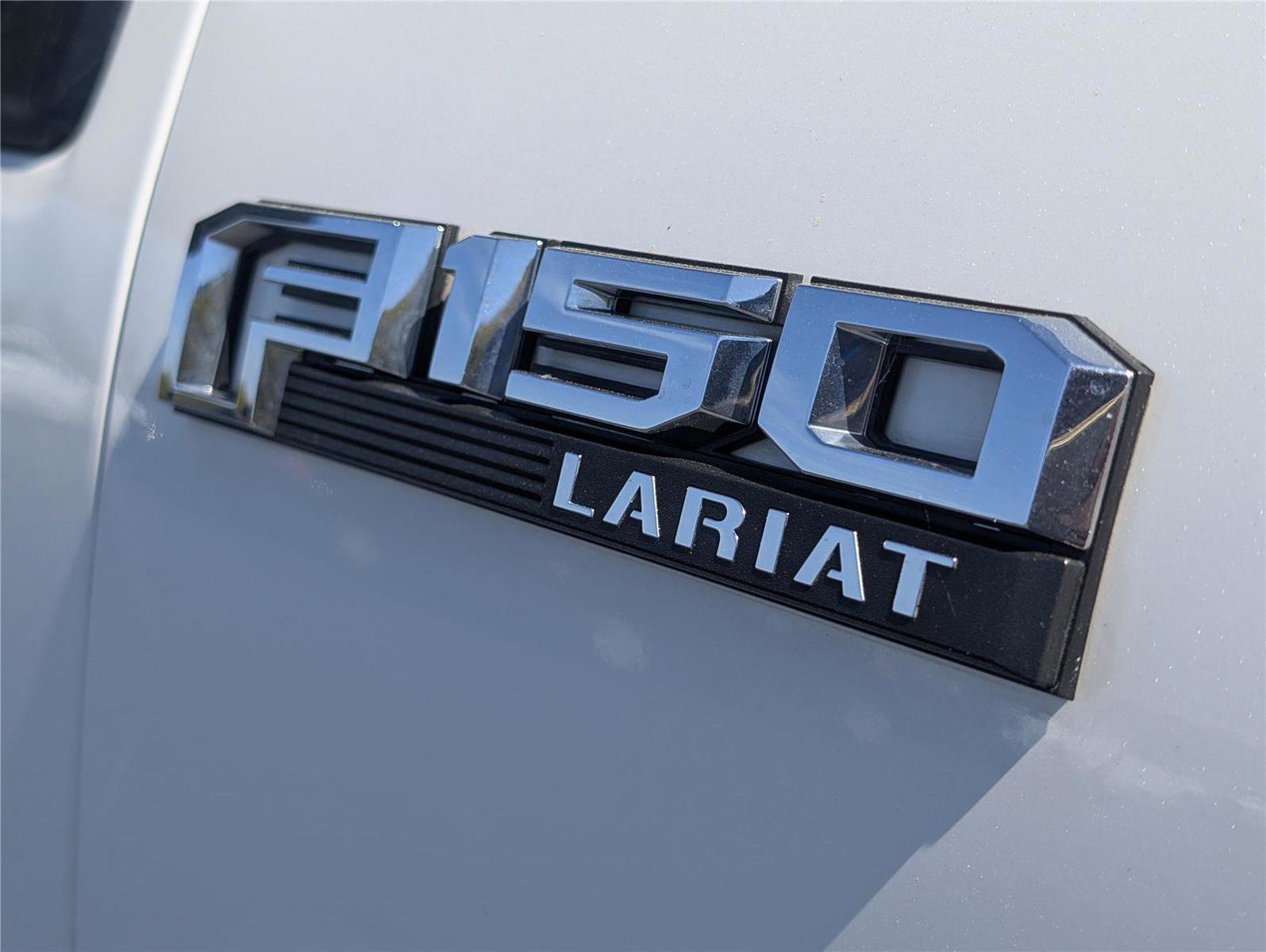 Used 2020 Ford F150 Lariat w/ Equipment Group 502A Luxury image 37