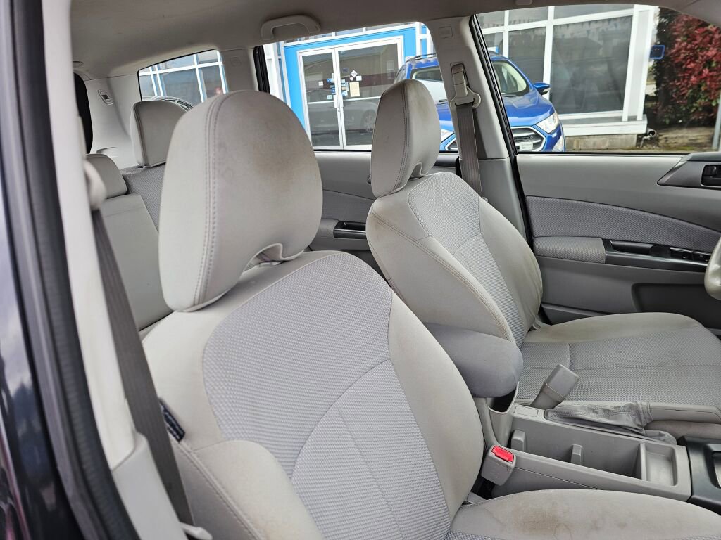 Used 2011 Subaru Forester 2.5X w/ Alloy Wheel Value Pkg AWD/4WD image 12