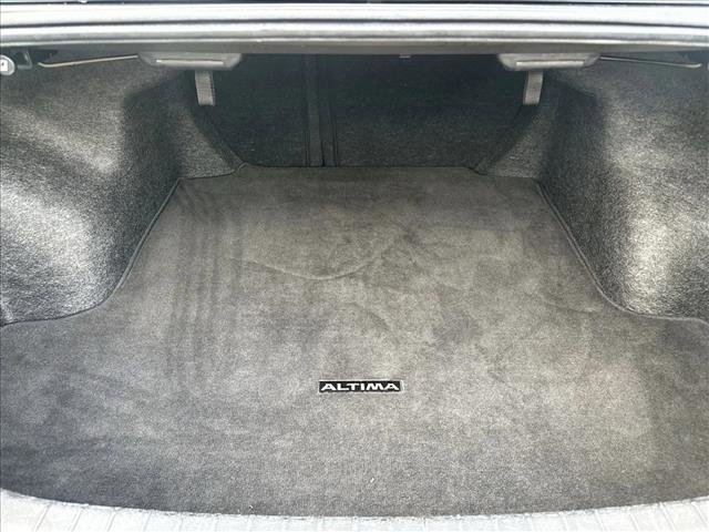 Used 2024 Nissan Altima 2.5 SV image 8