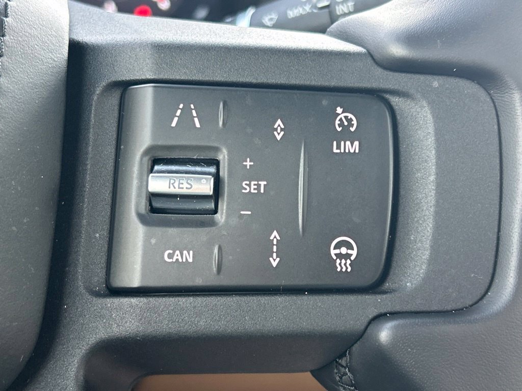 Used 2026 Land Rover Defender 130 X AWD/4WD image 27