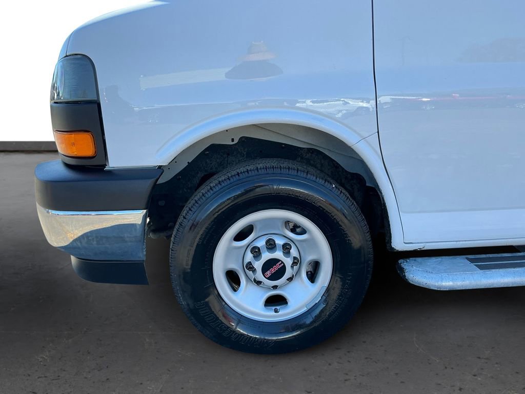 Used 2024 GMC Savana 2500 w/ Driver Convenience Package image 2