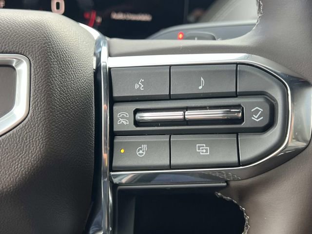 New 2026 GMC Yukon XL Elevation image 25