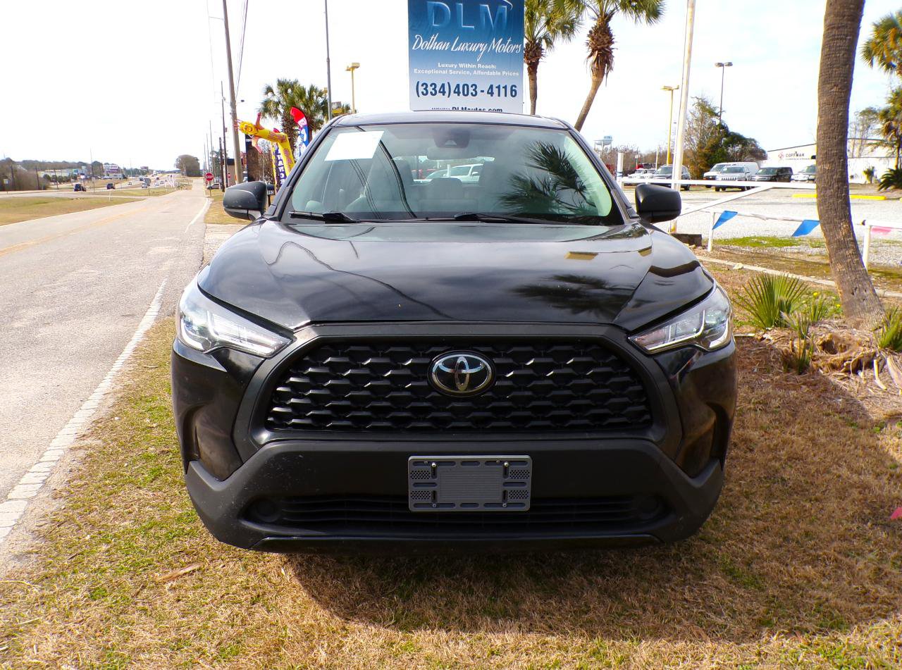 Used 2022 Toyota Corolla Cross L FWD image 3