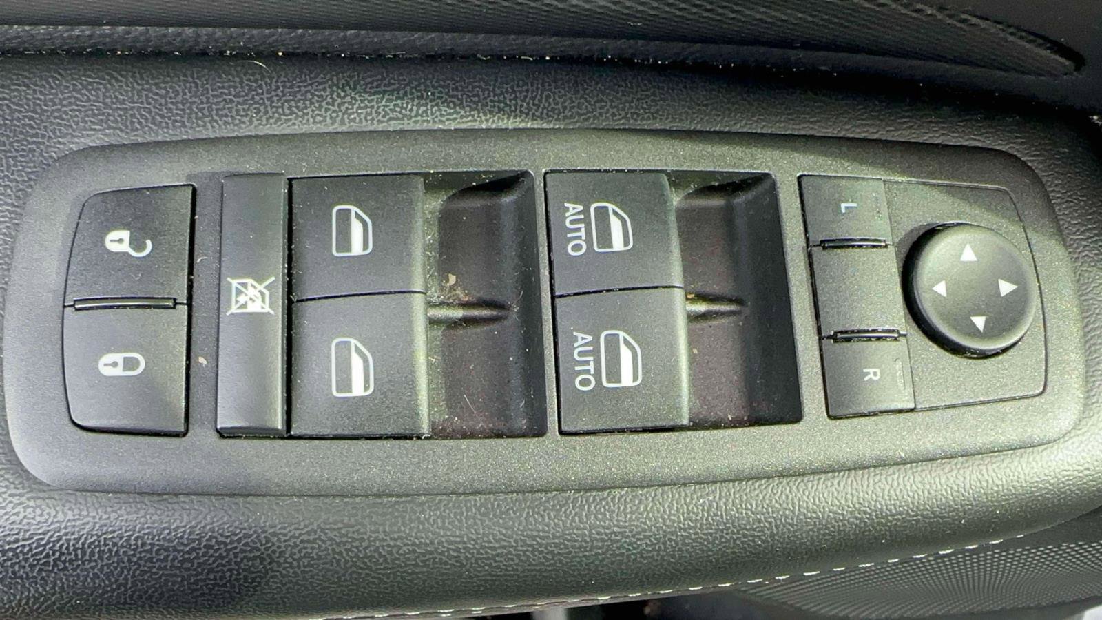 Used 2022 Dodge Durango GT w/ Blacktop Package image 14