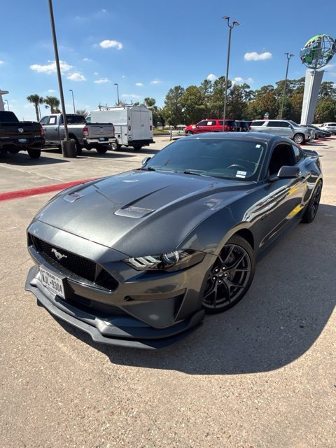 Used 2020 Ford Mustang GT RWD image 4