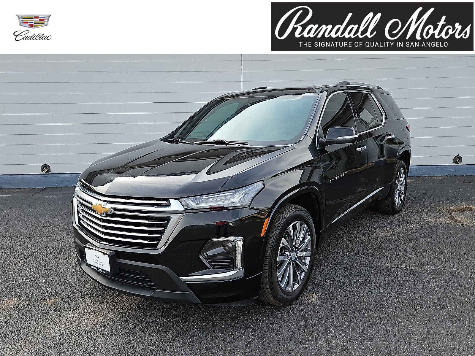 Used 2023 Chevrolet Traverse Premier image 1