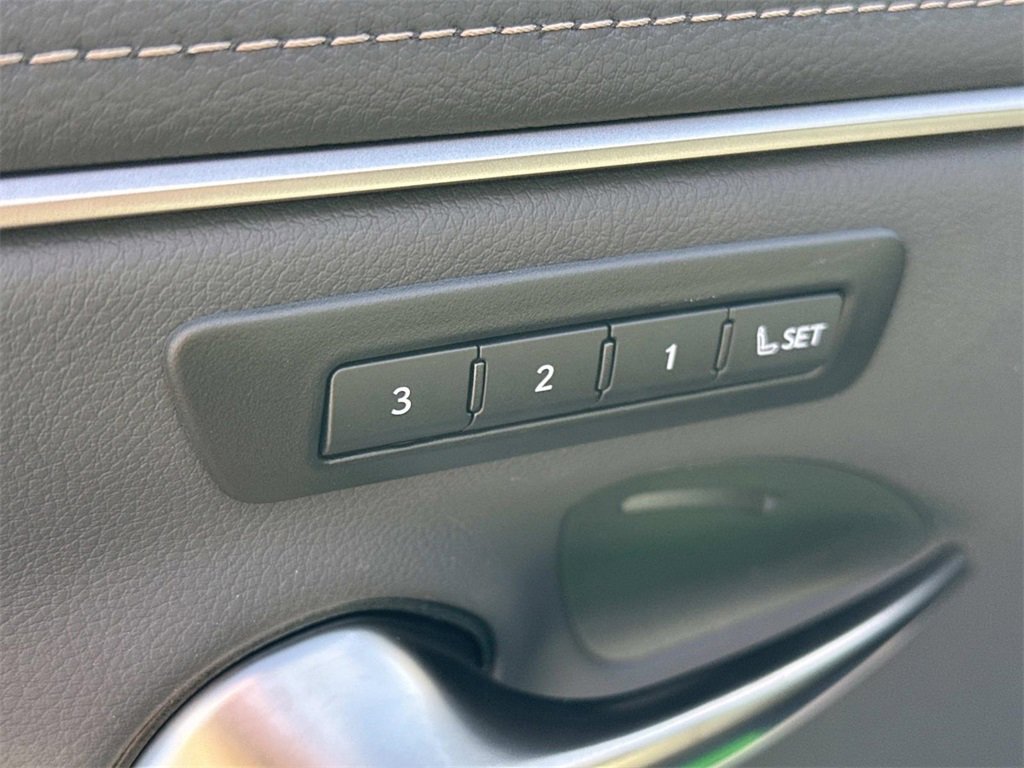 New 2025 Lexus ES 350 w/ Premium Package image 16