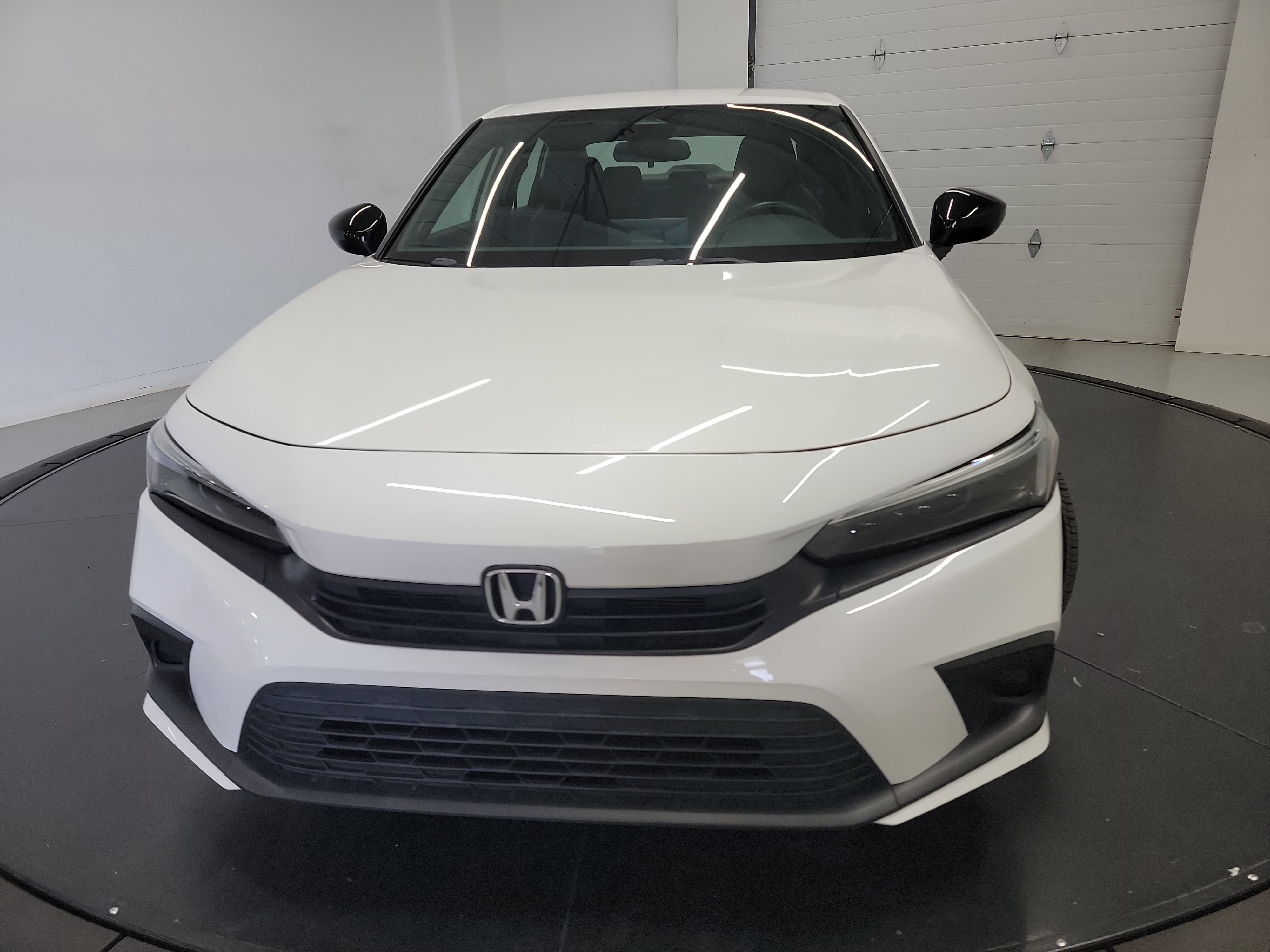 Used 2024 Honda Civic Sport image 2