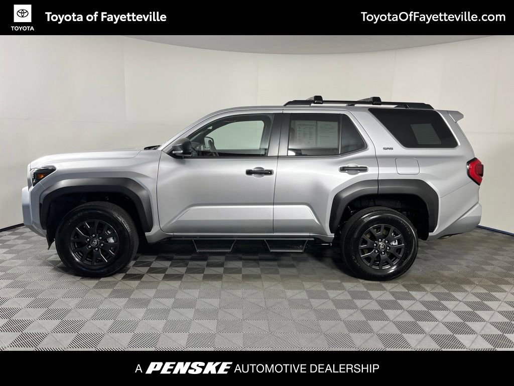 Certified 2025 Toyota 4Runner SR5 AWD/4WD image 2