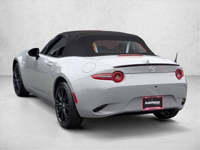 New 2026 MAZDA MX-5 Miata Club w/ Weather Package RWD image 9