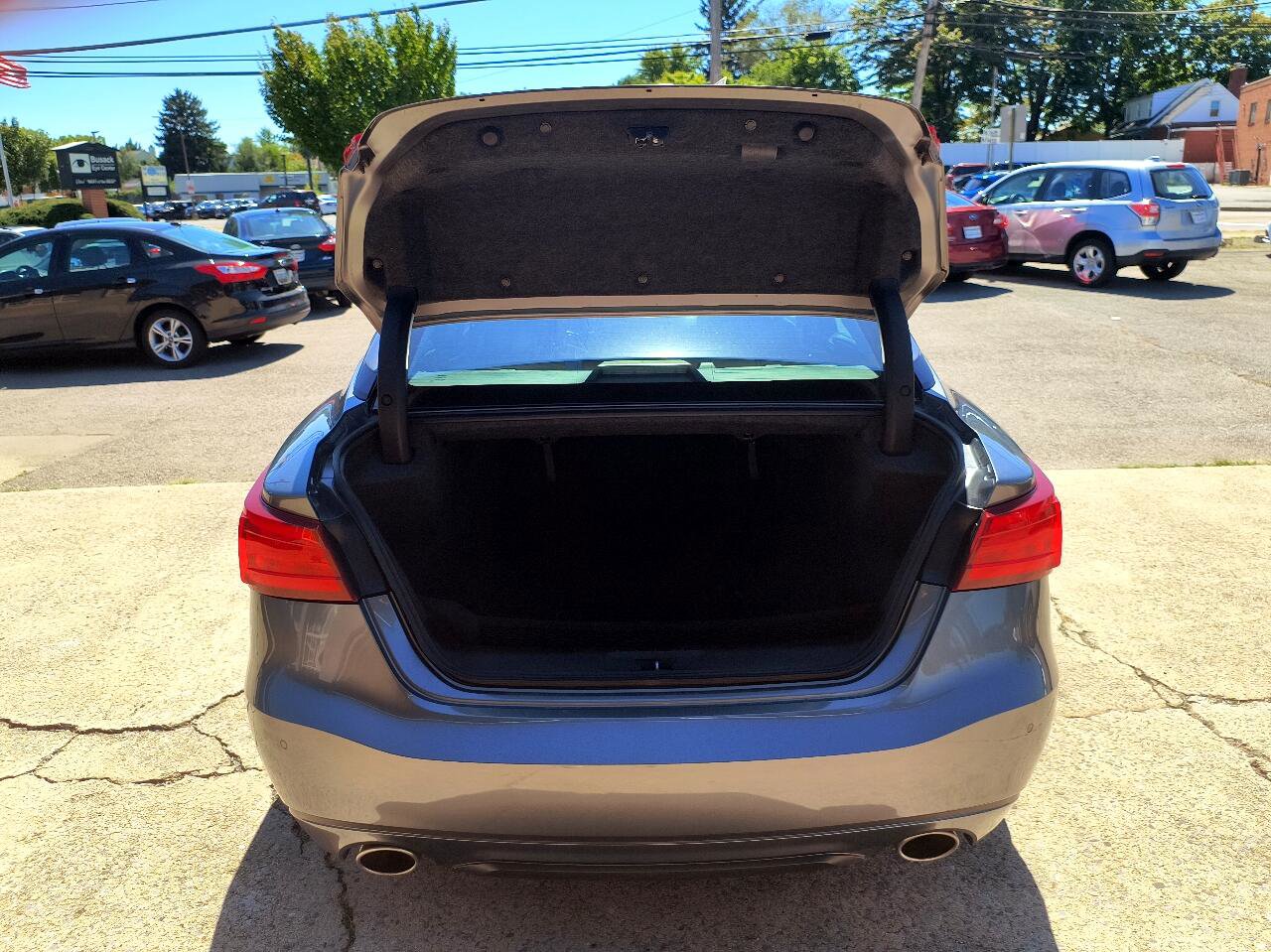 Used 2018 Nissan Maxima 3.5 SV image 40