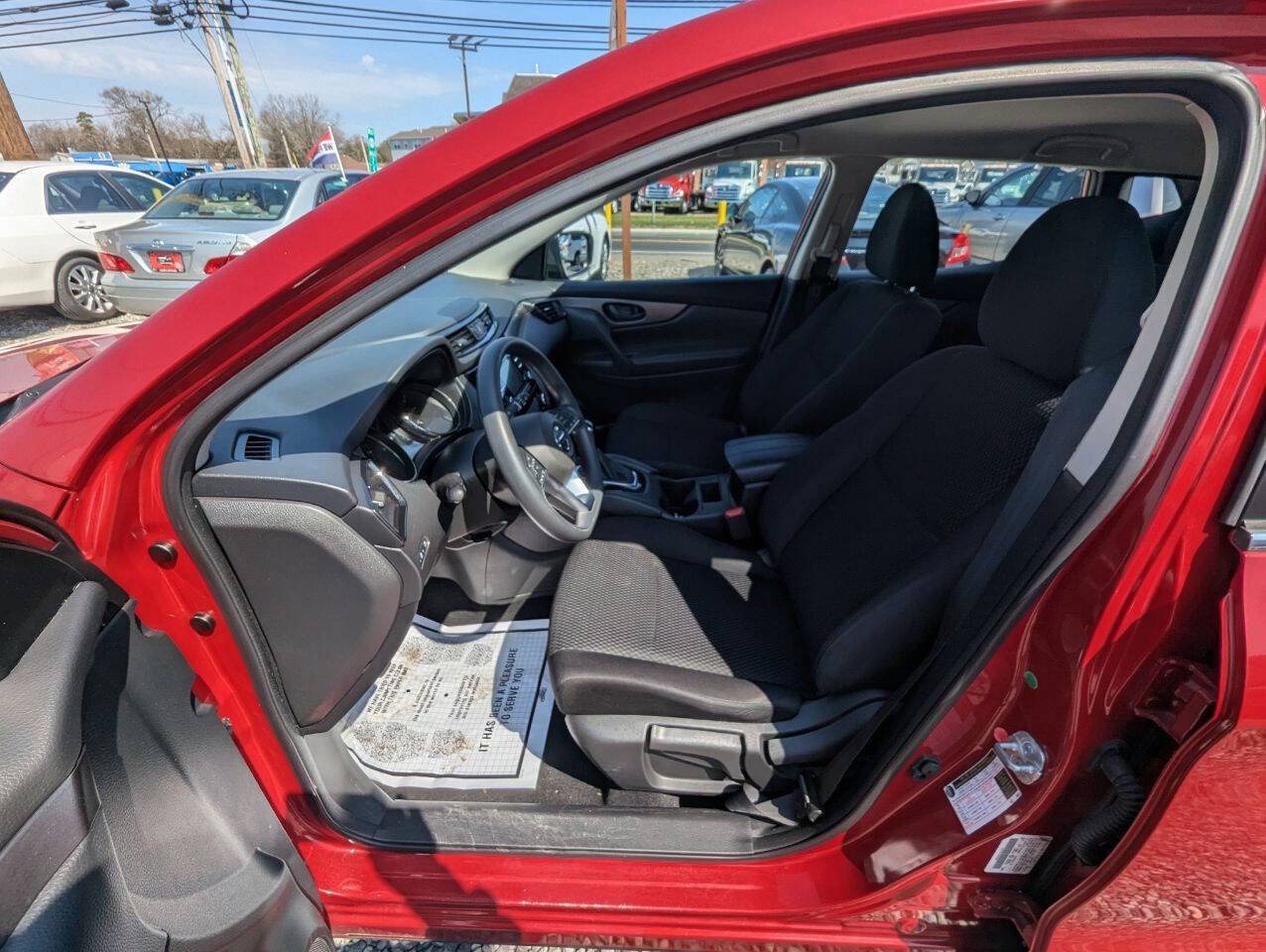 Used 2018 Nissan Rogue Sport S w/ S Appearance Package image 11