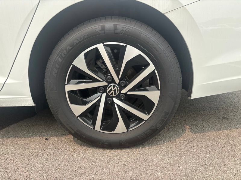 New 2026 Volkswagen Jetta S FWD image 32