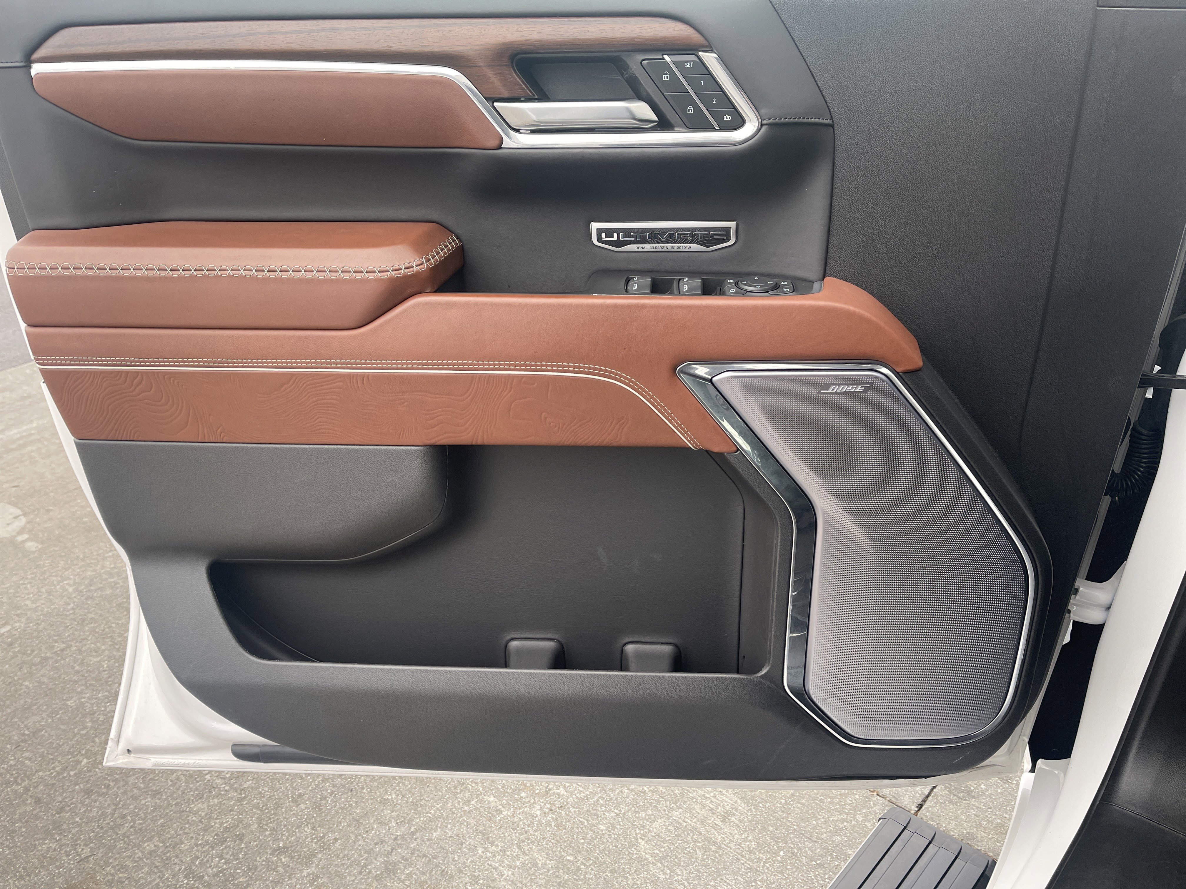 Used 2024 GMC Sierra 1500 Denali Ultimate image 22