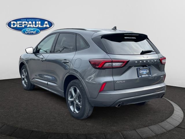 Certified 2023 Ford Escape ST-Line Select w/ Tech Pack #2 AWD/4WD image 4