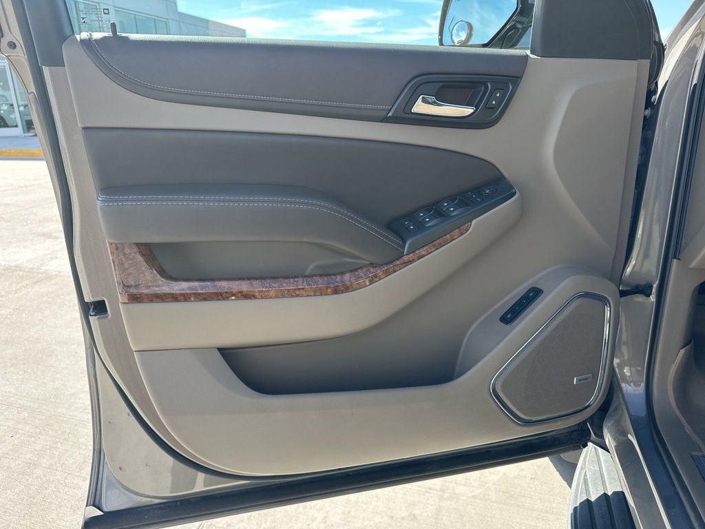 Used 2018 Chevrolet Tahoe Premier image 12