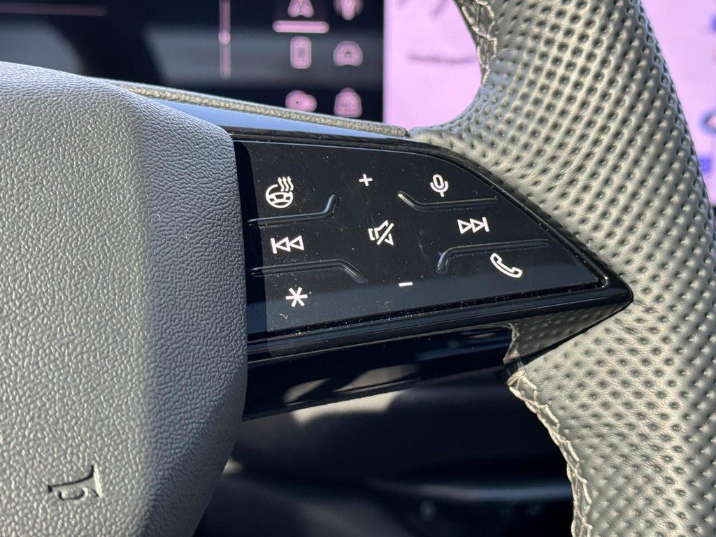 New 2025 Audi SQ5 Premium Plus image 14