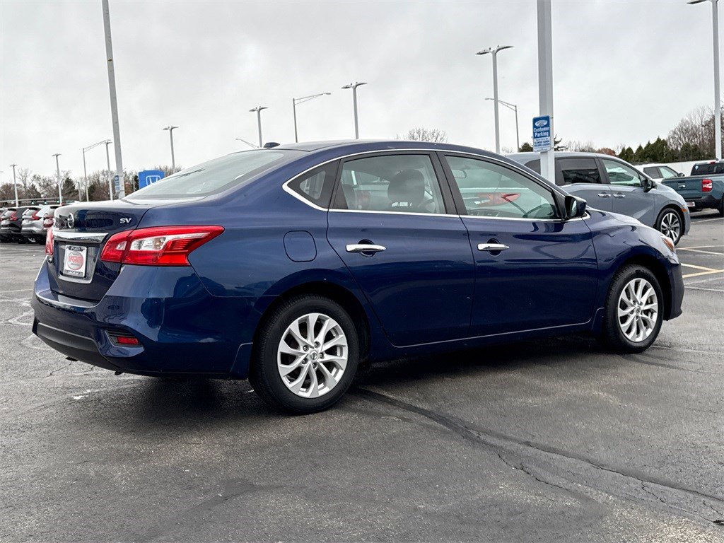 Used 2018 Nissan Sentra SV image 9